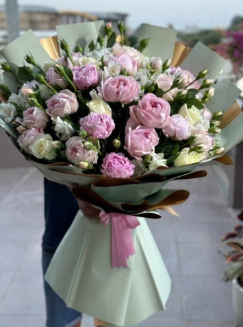 Peony şakayık buketi